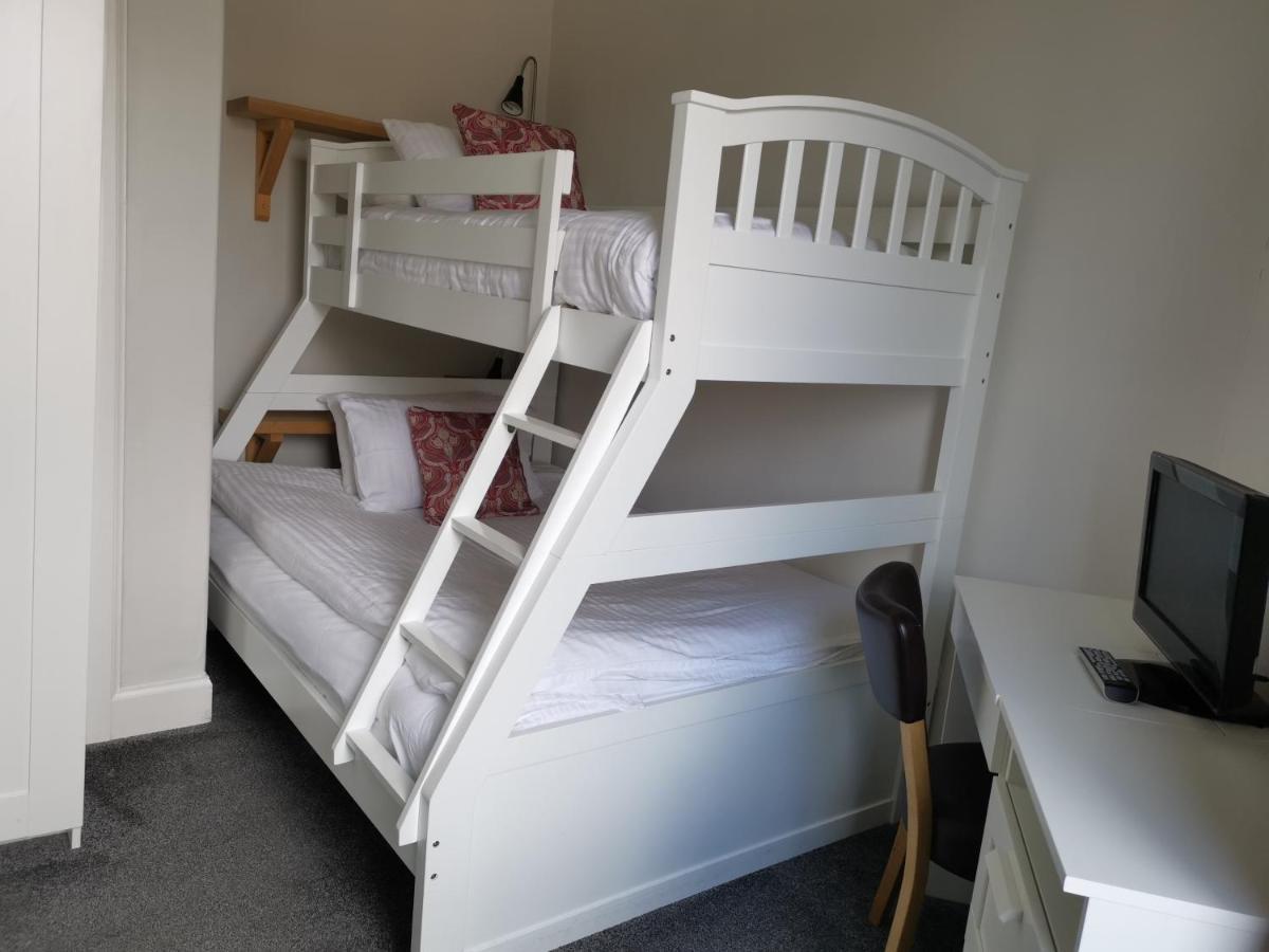 סטירלינג Munro Guest House מראה חיצוני תמונה