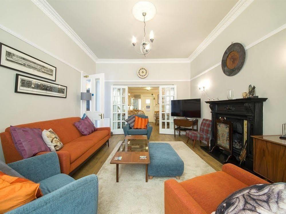 סטירלינג Munro Guest House מראה חיצוני תמונה